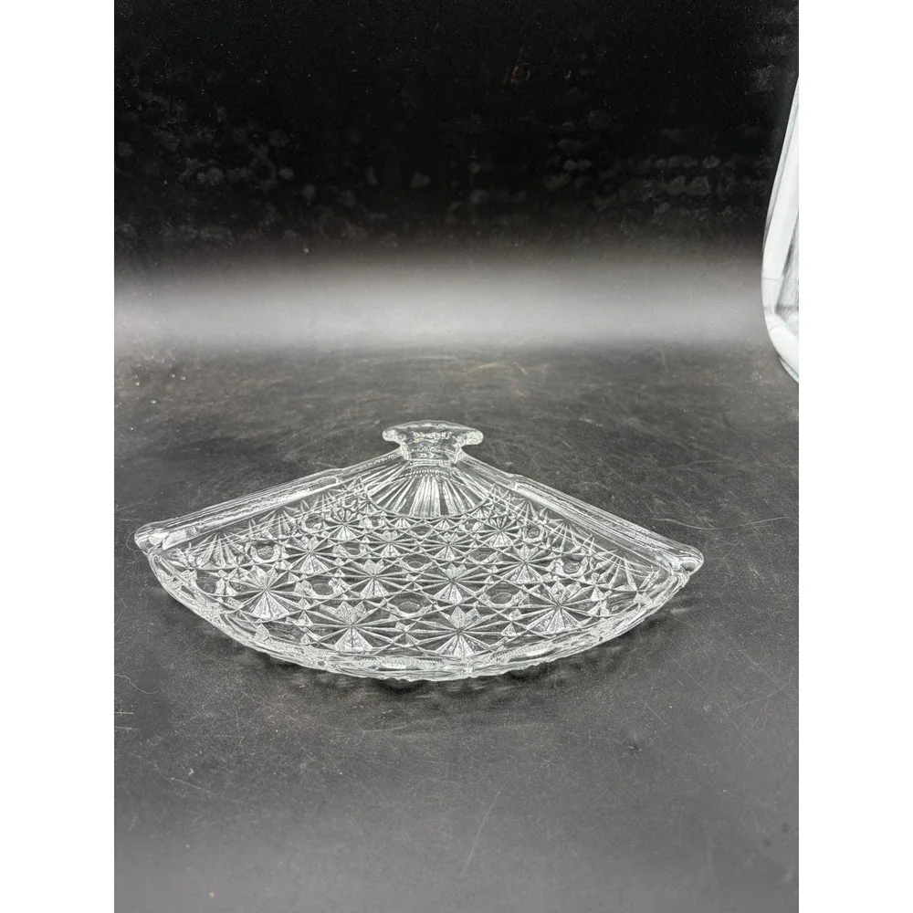 Vintage Avon Clear Pressed Glass Fan Shaped Trinket Dish Starburst Pattern 8